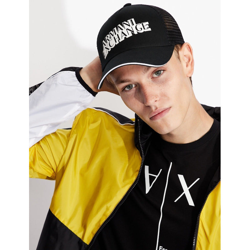Gorra A | X Armani Exchange Raised Logo Print Trucker Hat